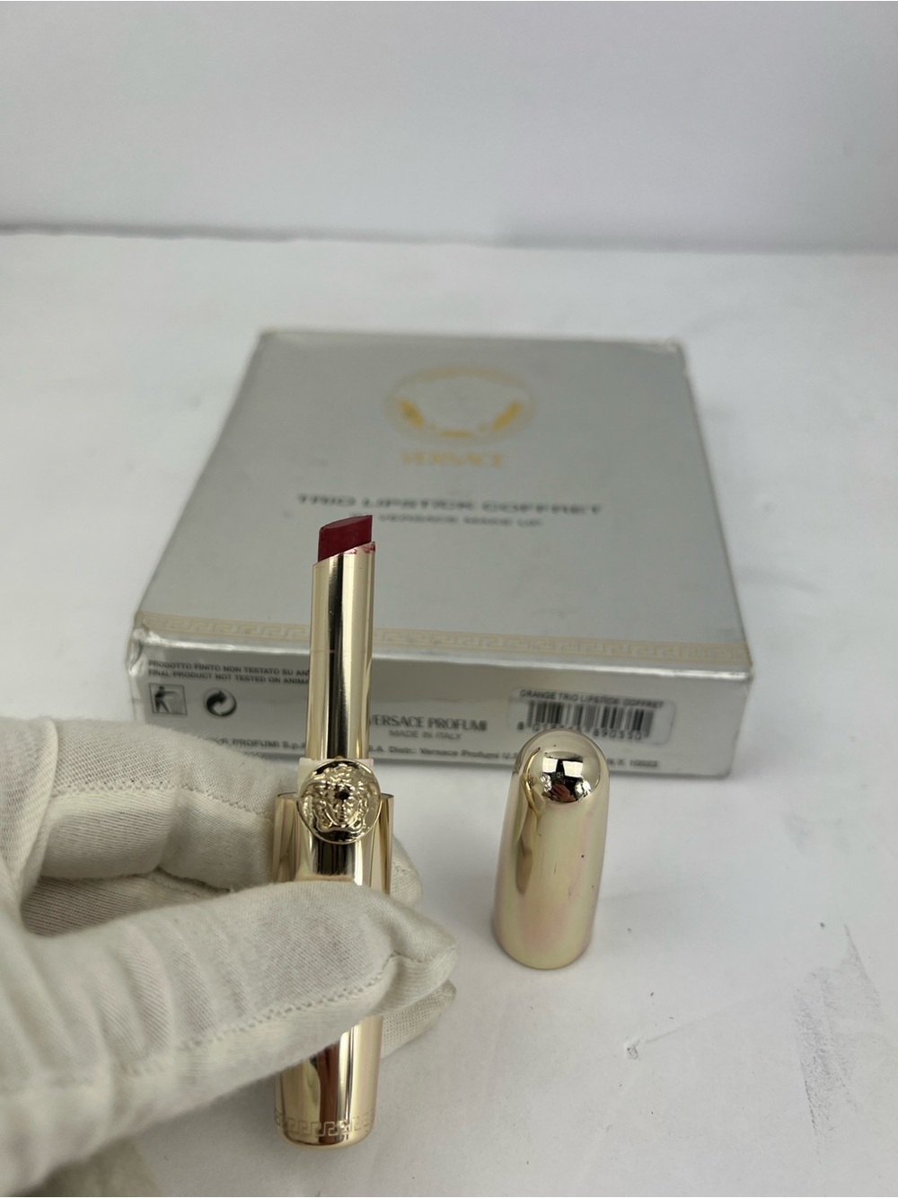 VERSACE TRÍO VINTAGE LIPSTICKS COFFRET SET WITH MEDUSA LOGO, IN GOLD COLOR - Picture 9 of 14